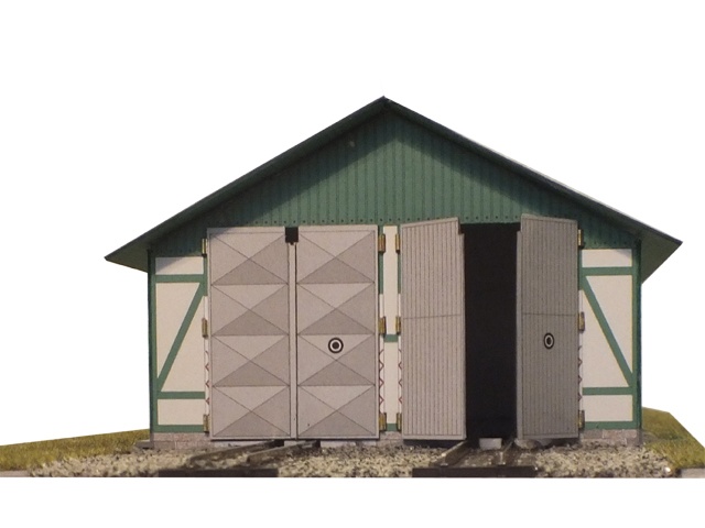 111-10-4 - Bahnhof Laubenbachmühle - Lokschuppen 111-10-4 - Bahnhof Laubenbachmühle - Lokschuppen