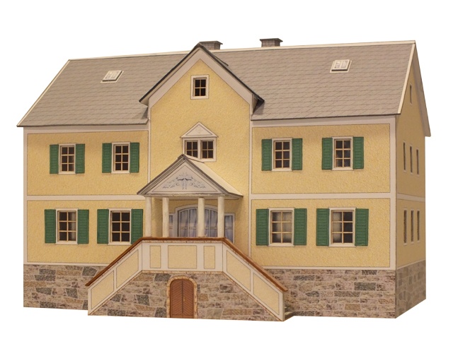 112-09-2 - Herrschaftliches Wohnhaus mit gelben Putz 112-09-2 - Herrschaftliches Wohnhaus mit gelben Putz